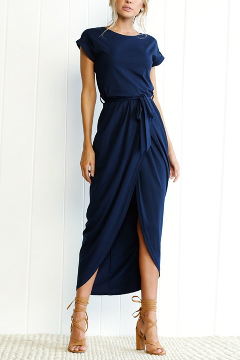 Jodie - Dames splitjurk met ceintuur en opgerolde mouwen