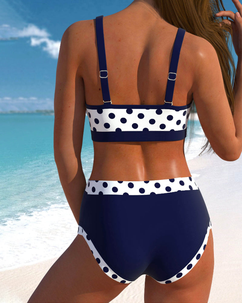 Britta – Bikini met strikdetail en hoog taille broekje voor dames
