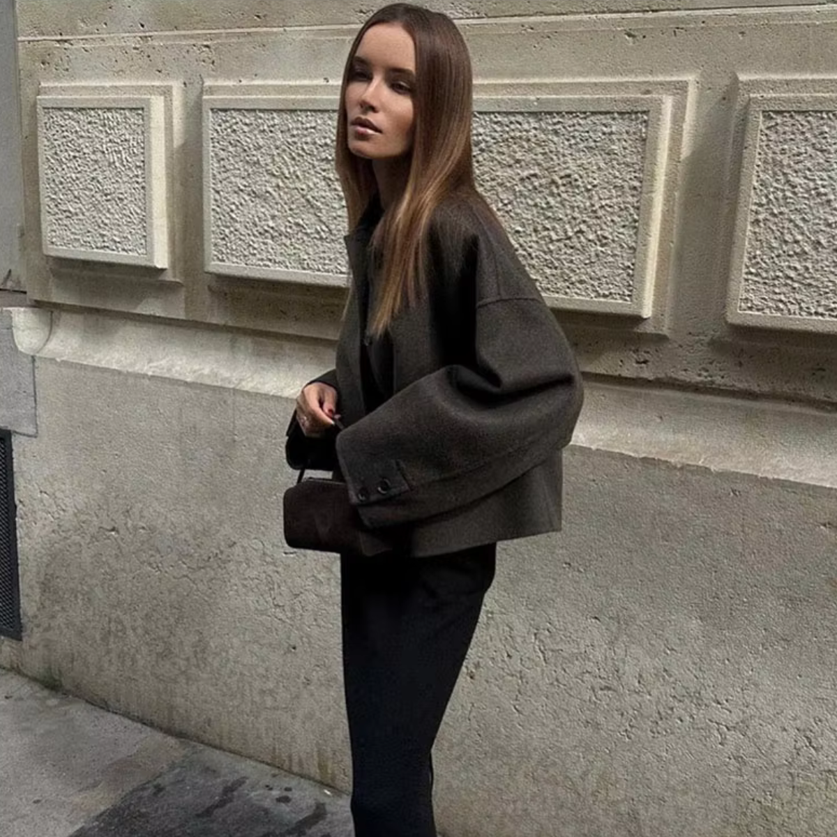 Orlie - Damesblazer van tijdloze wol met knoopsluiting