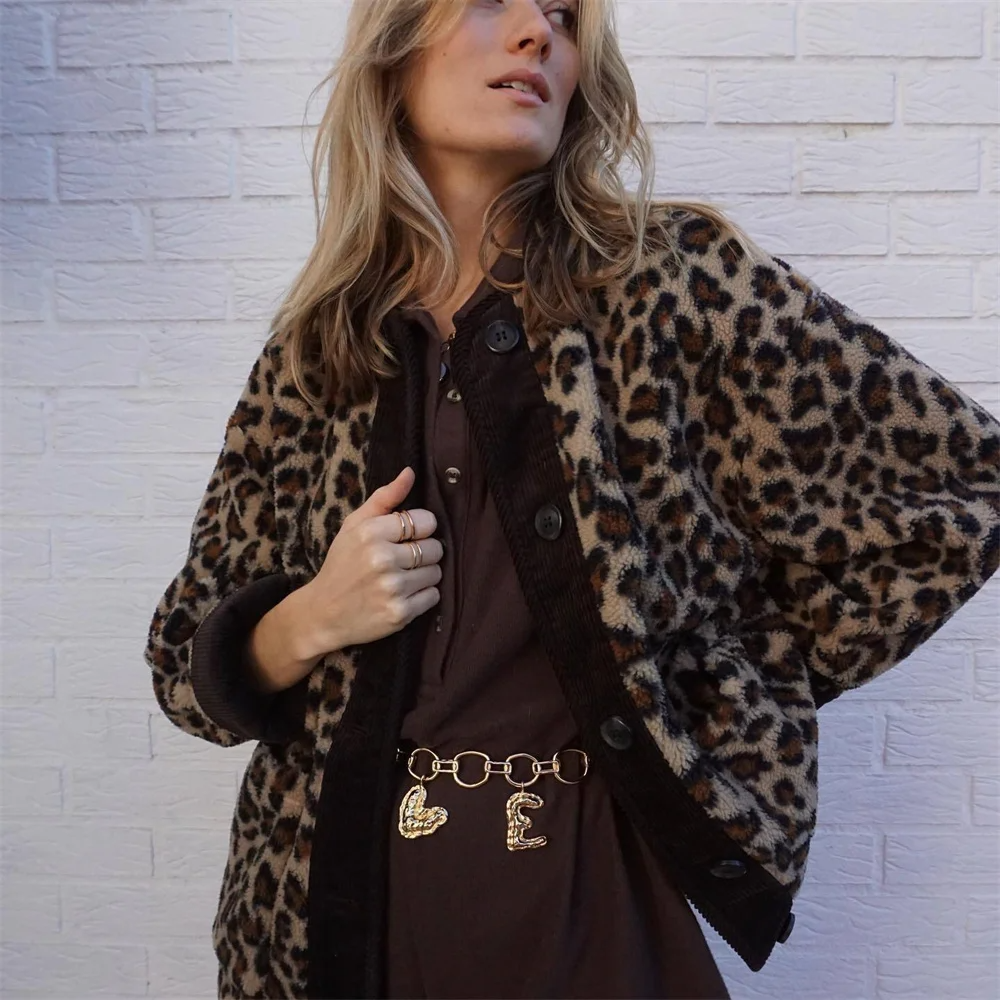 Palesa - Luipaard fleece jas met knoopsluiting