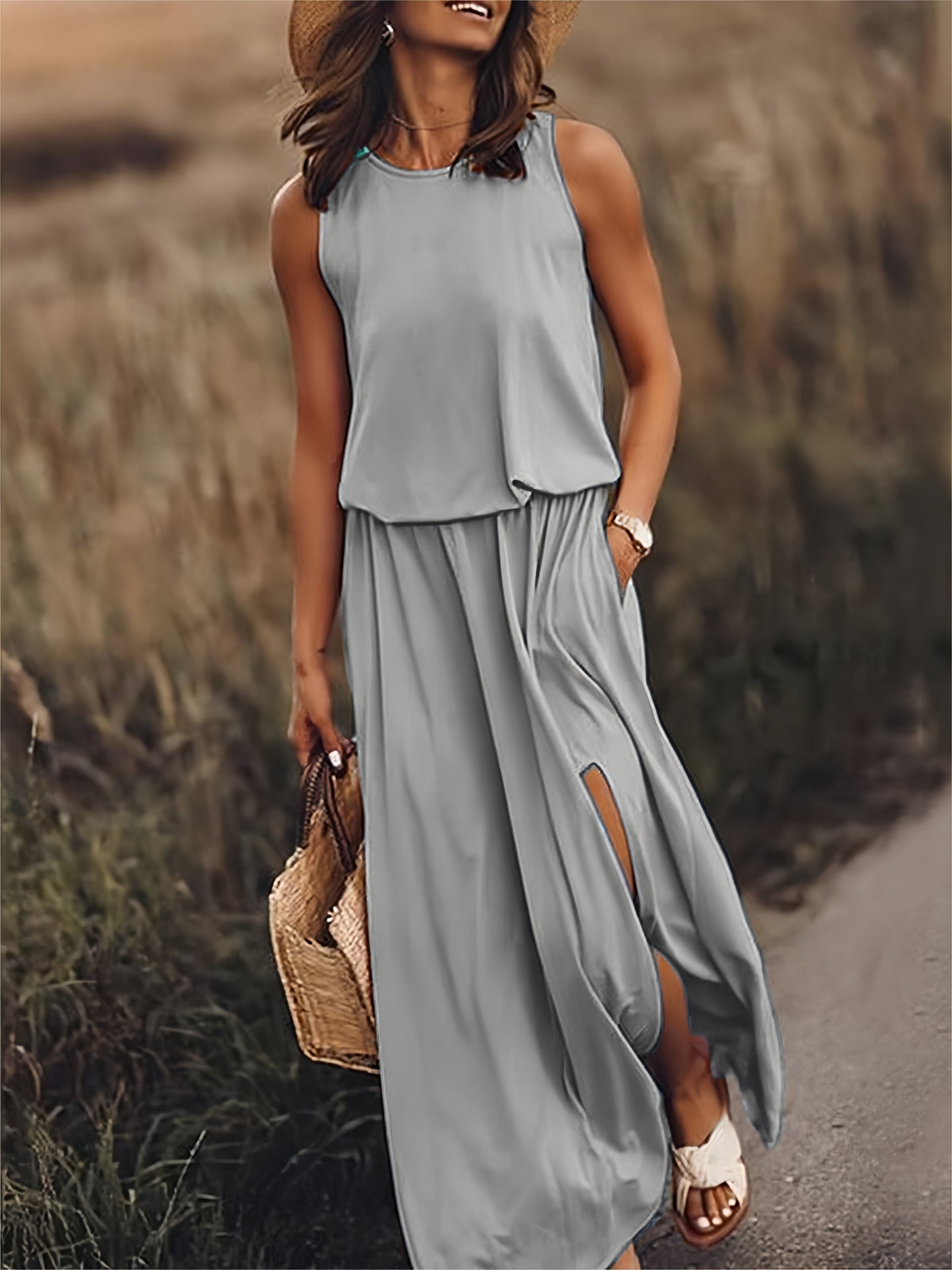 Sophia – Mouwloze maxi zomerjurk met split voor dames