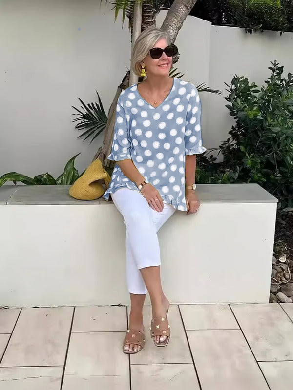 Josepha - Losvallende V-hals blouse met stippenprint