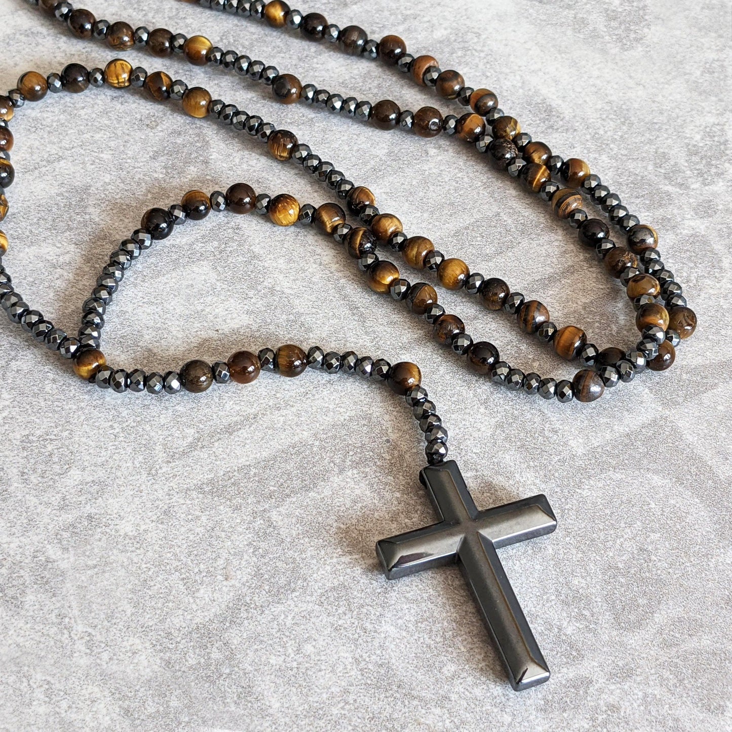 Heren Halsketting met Kruisvormige Hanger en Spiritueel Ontwerp