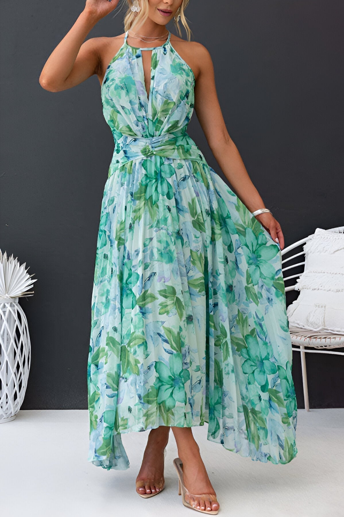 Gytha - Maxi hakter jurk met plissé en florale print