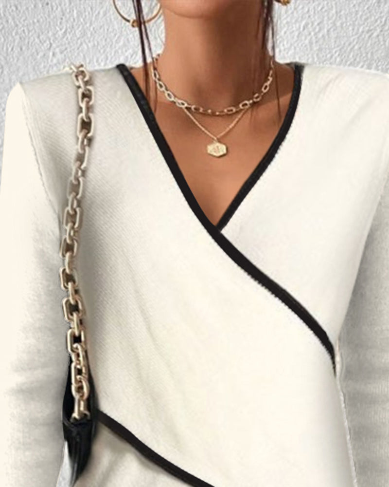 Blanche - Asymmetrische dames top met contrastbiezen