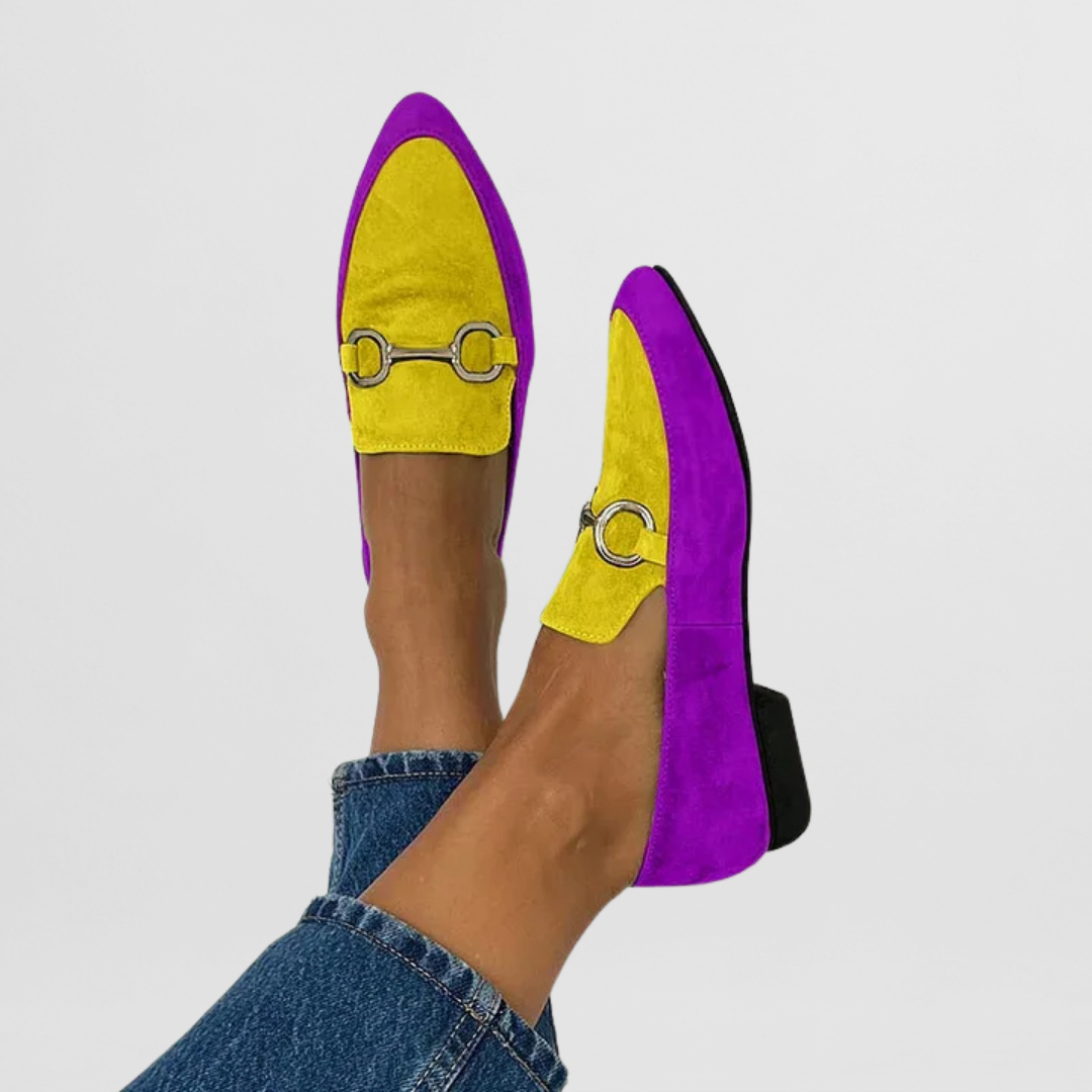 Helmi - Dames loafers met subtiele hak en metalen detail
