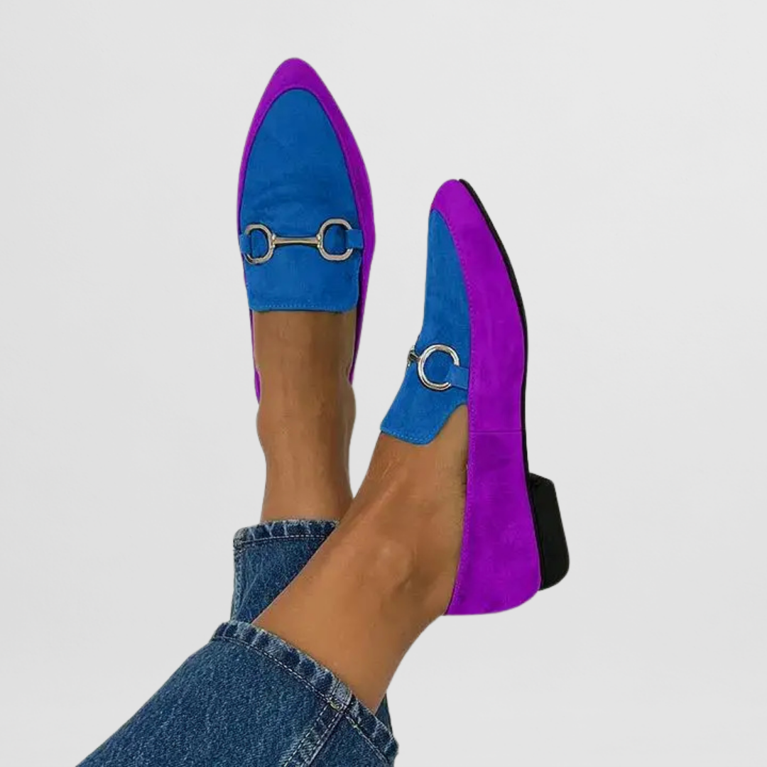 Helmi - Dames loafers met subtiele hak en metalen detail