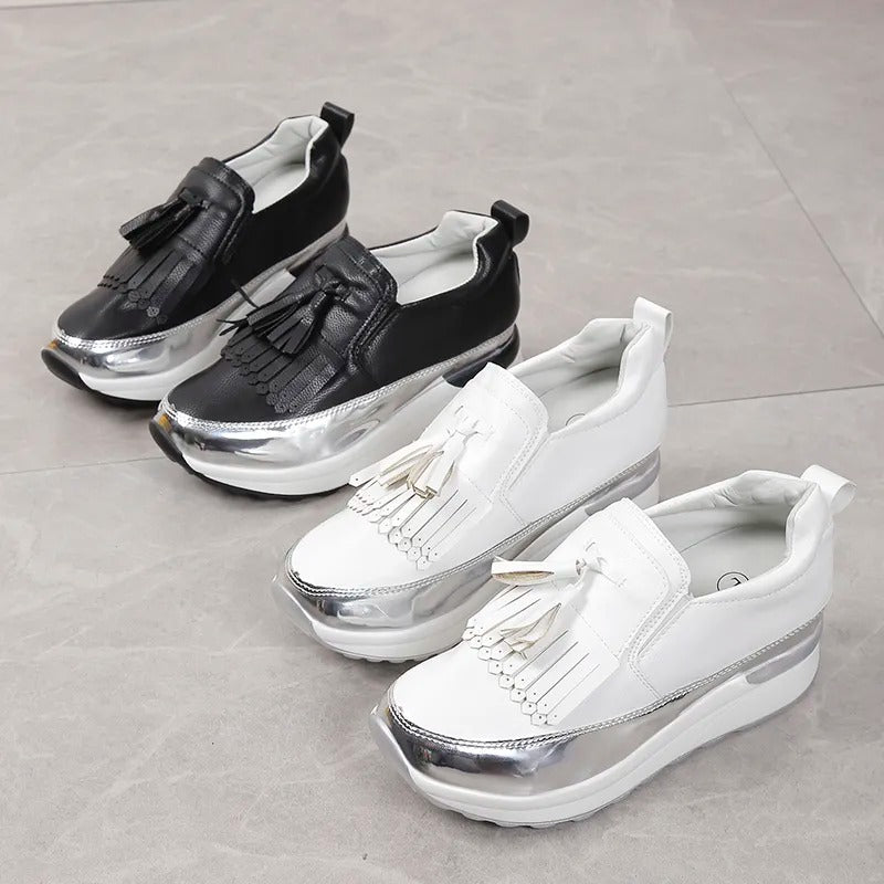 Solveig - Dames sneakers met plateauzool en sierlijke franjes