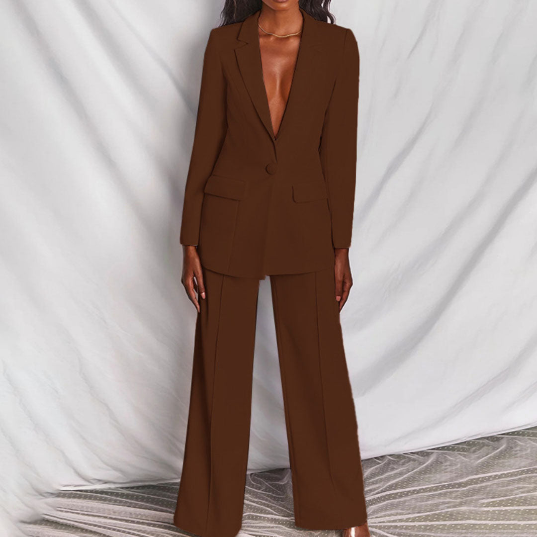 Glenda – Getailleerd damespak met blazer en wijde broek