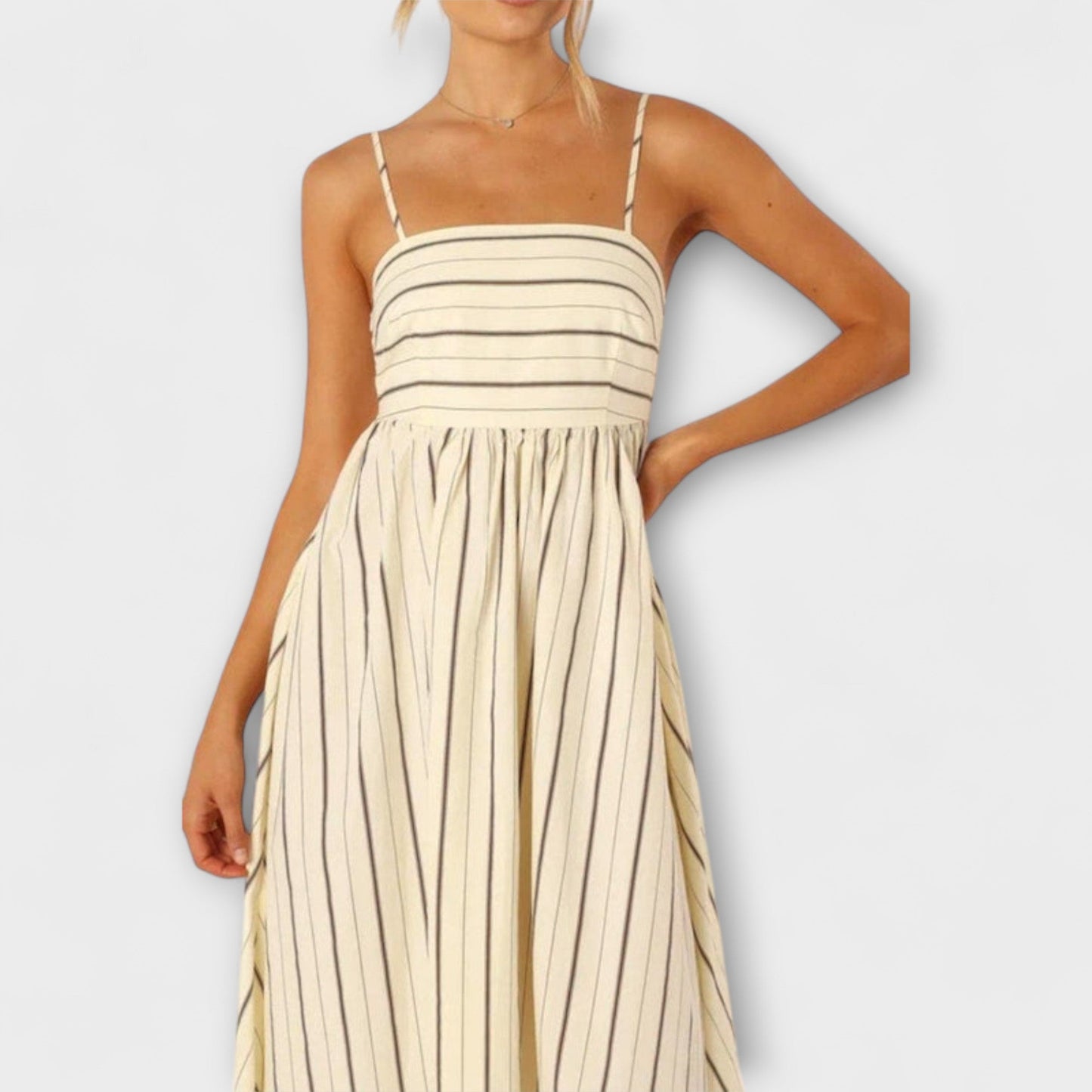 Tamaris - Strapless maxi jurk met plooivalling en fijne schouderbandjes