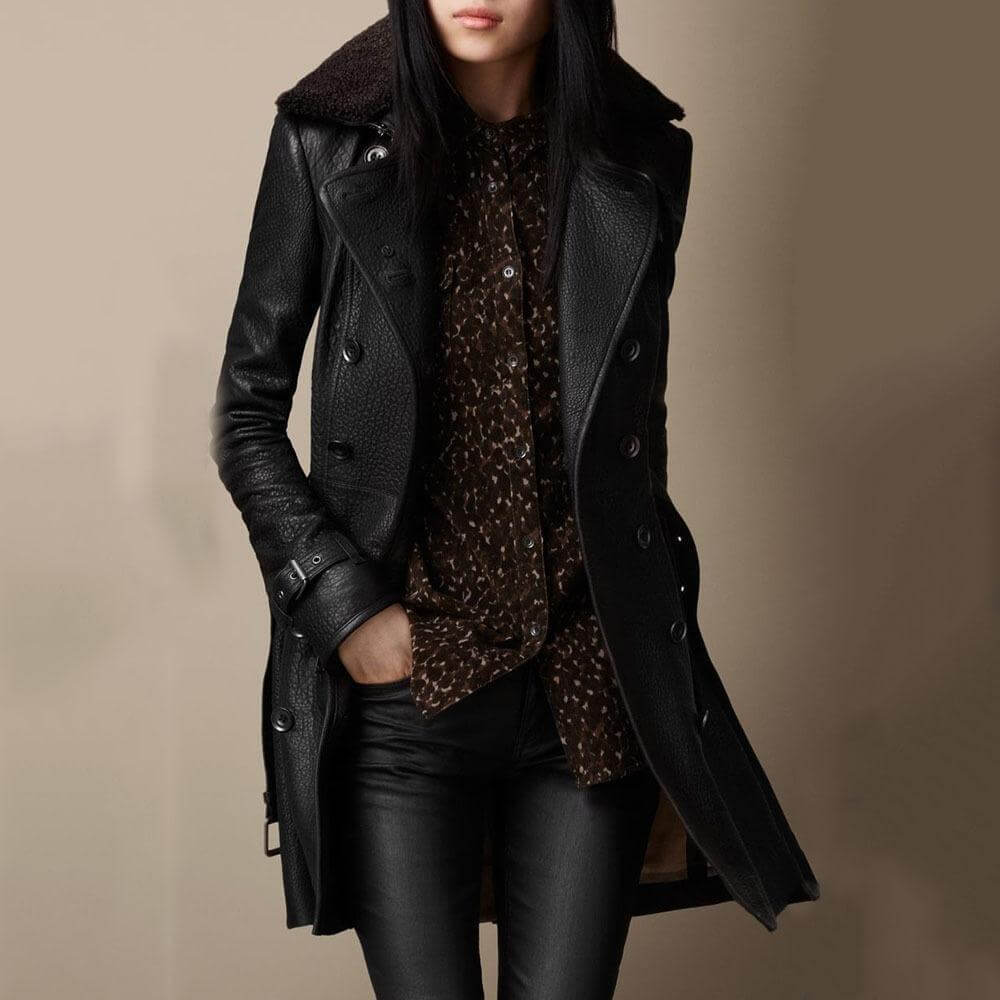 Xanthe | Elegante leren trenchcoat voor dames met bontgevoerde kraag