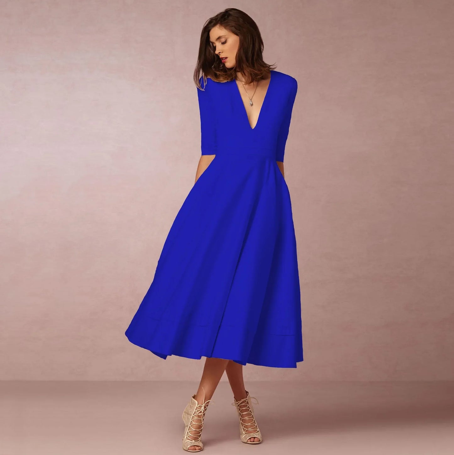 Victorina – Midi jurk met v-hals en halve mouwen voor dames