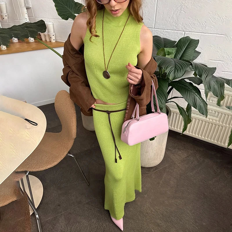 Maegan – Mouwloze dames top en maxi rok set