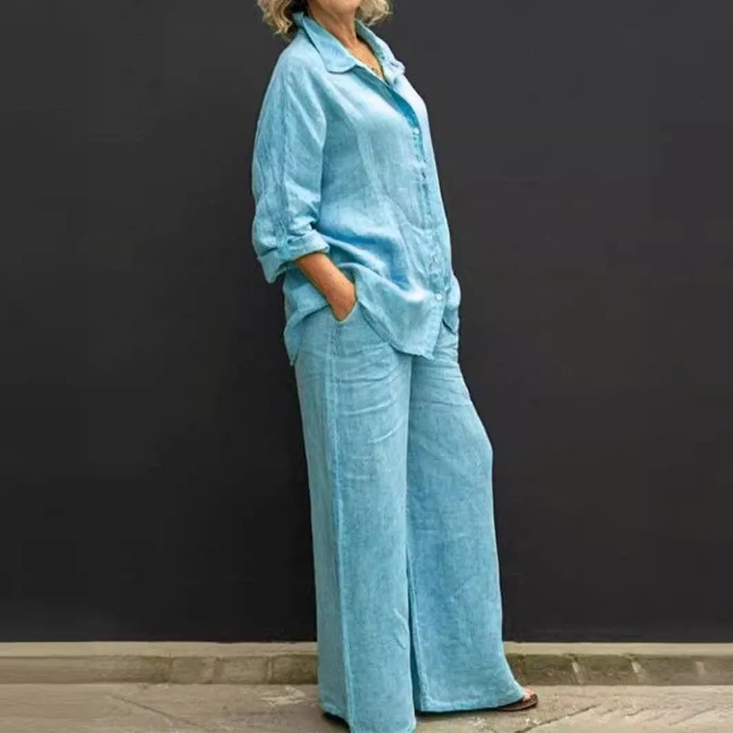 Jaya – Losvallend damespak met doorknoopblouse en wijde broek