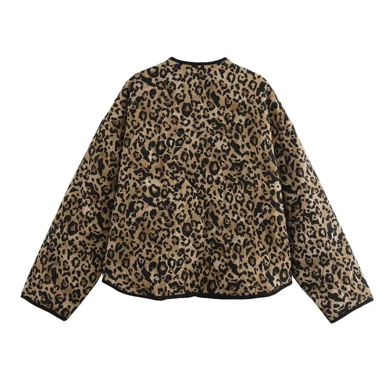 Nely - Oversized damesjack met luipaardprint