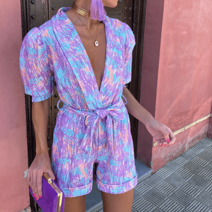 Hortensia - Dames playsuit met strikceintuur en v-hals