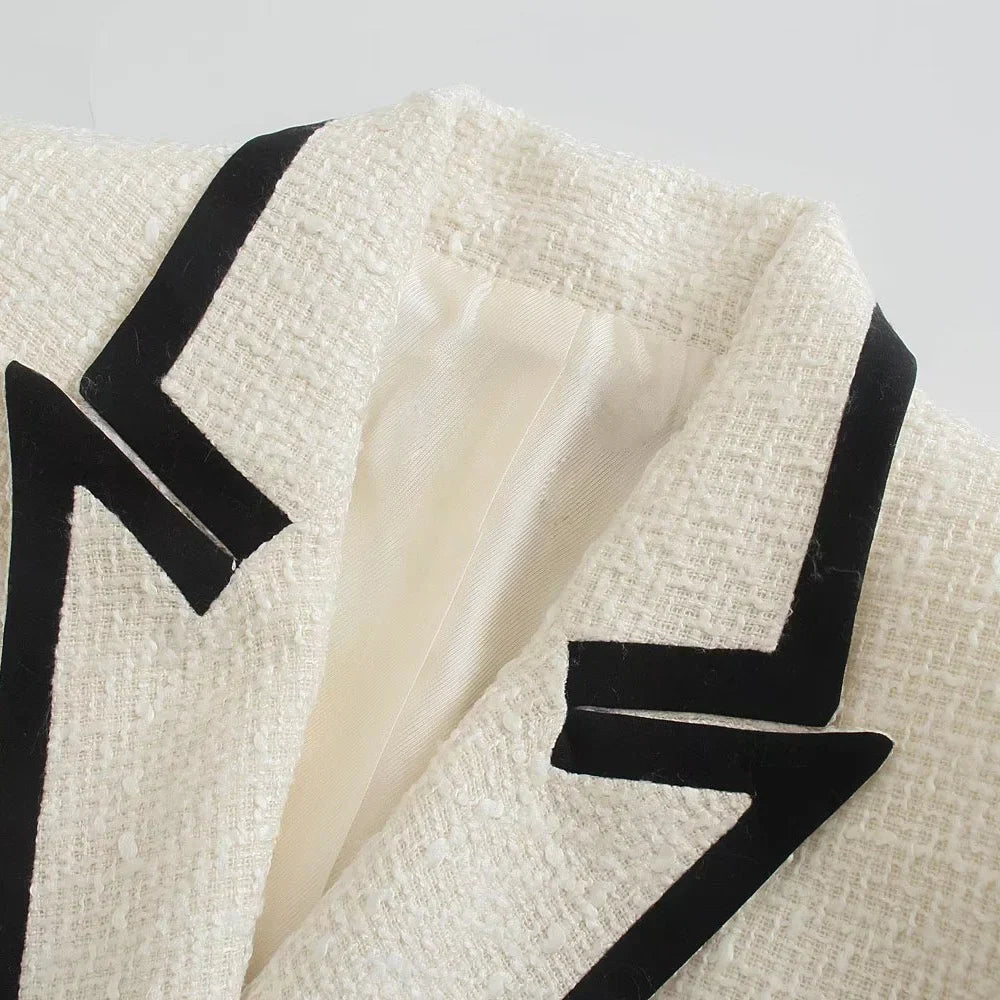 Laria - Damesblazer met chique dubbele rij