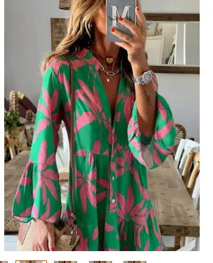 Theodelinda - Korte zomerjurk met print en volantzoom