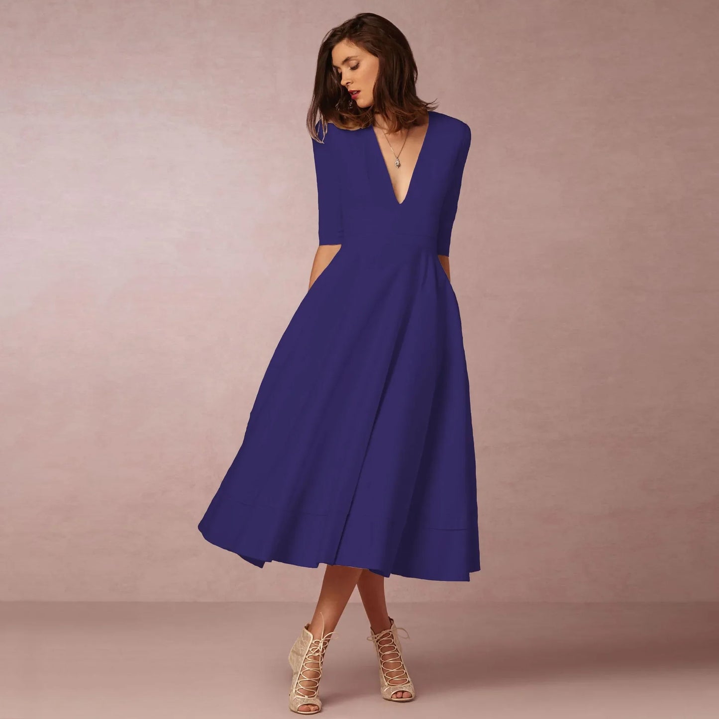 Victorina – Midi jurk met v-hals en halve mouwen voor dames