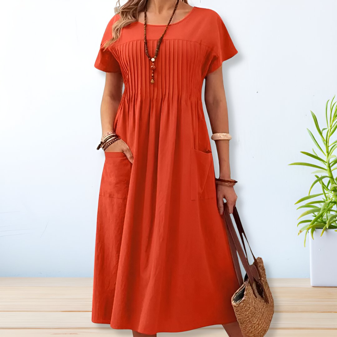 Lina – Zomerjurk met plooidetail en korte mouwen voor dames