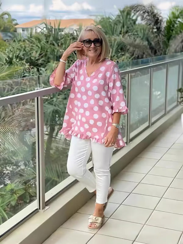 Josepha - Losvallende V-hals blouse met stippenprint
