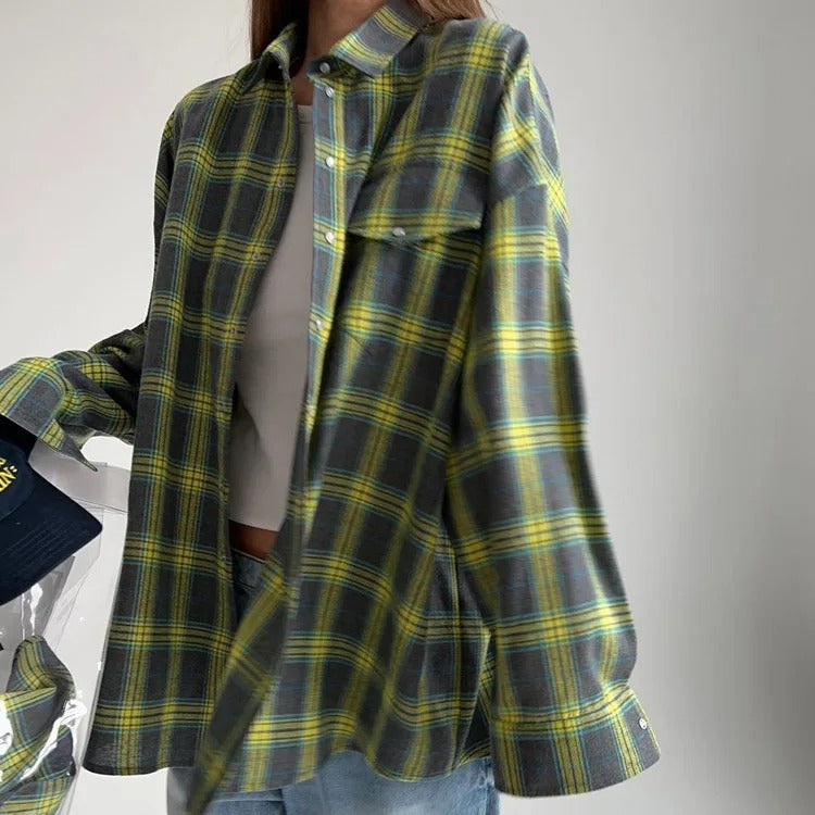 Kaia | Vintage oversized overhemd met lange mouwen en kraag voor dames
