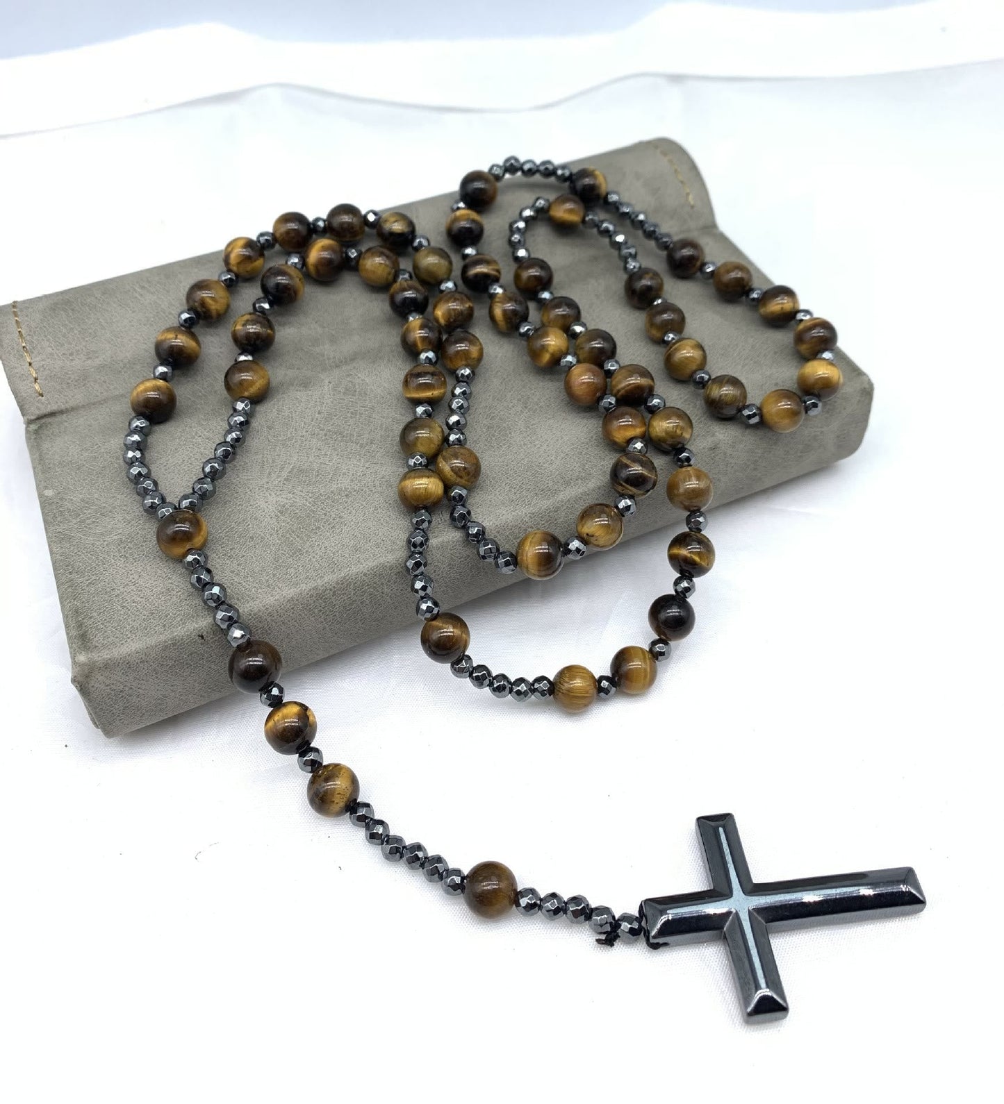 Heren Halsketting met Kruisvormige Hanger en Spiritueel Ontwerp