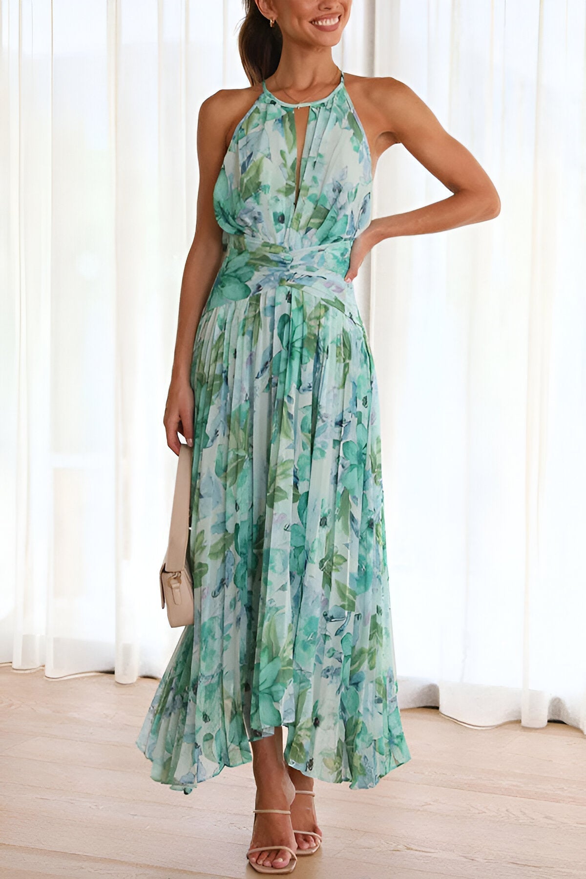 Gytha - Maxi hakter jurk met plissé en florale print