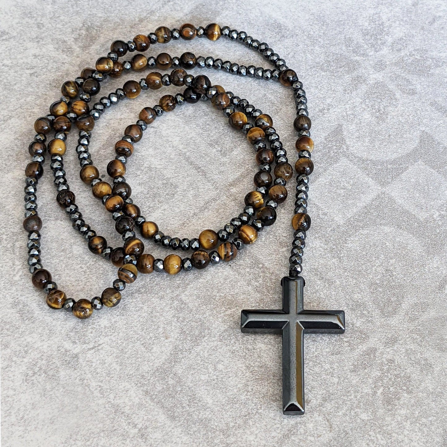 Heren Halsketting met Kruisvormige Hanger en Spiritueel Ontwerp
