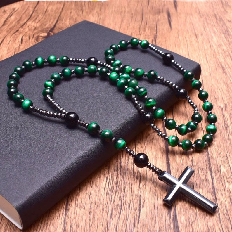Heren Halsketting met Kruisvormige Hanger en Spiritueel Ontwerp