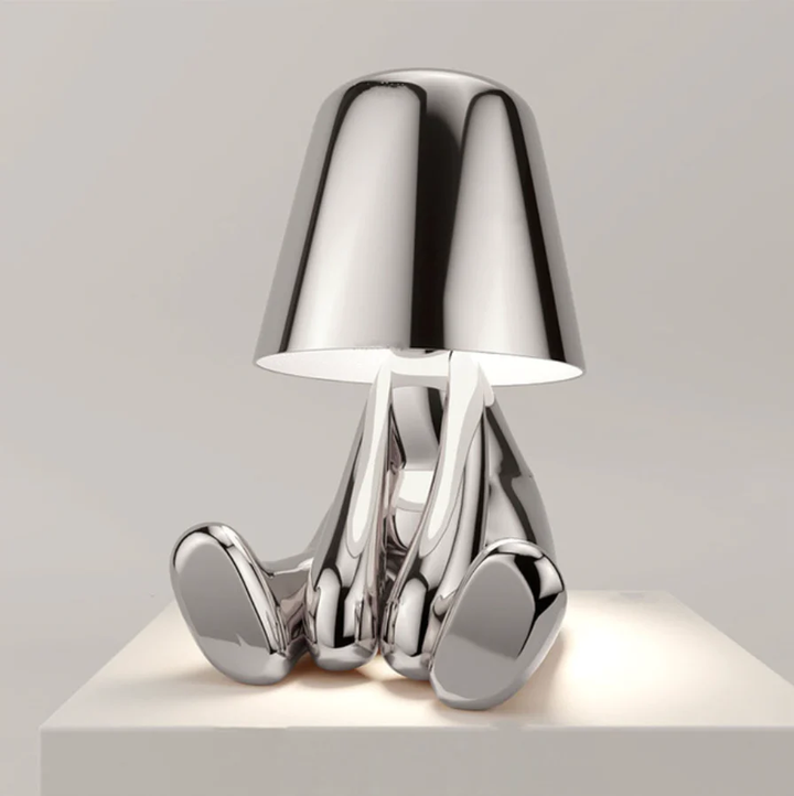 Kunstzinnige draadloze LED-tafellamp in moderne sculptuurvorm