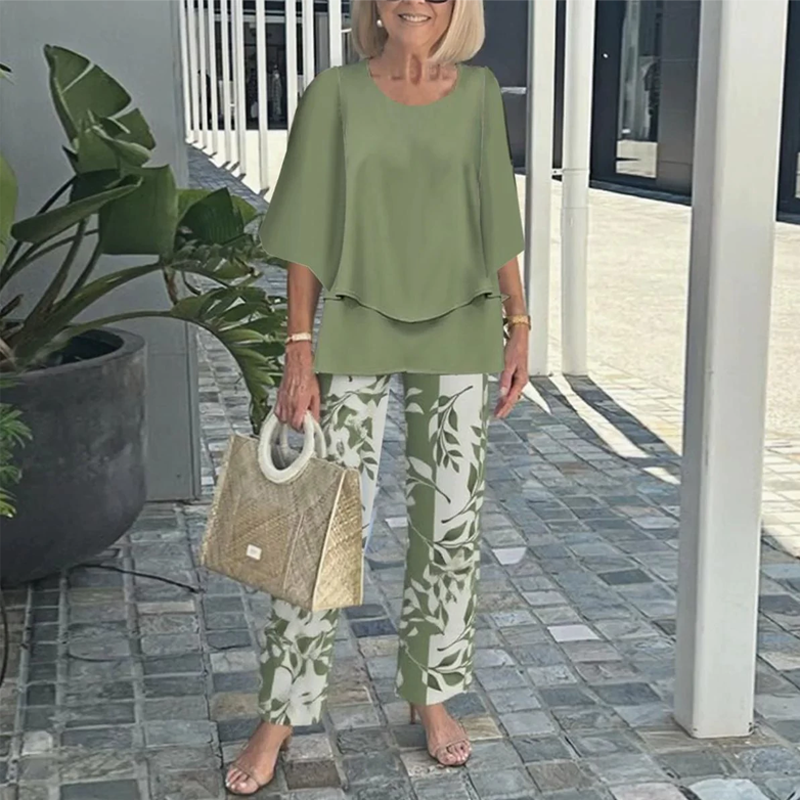 Benita - Luchtige damesbroek met botanische print