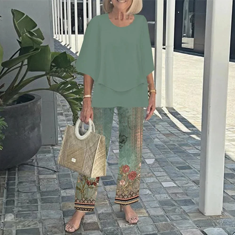 Benita - Luchtige damesbroek met botanische print