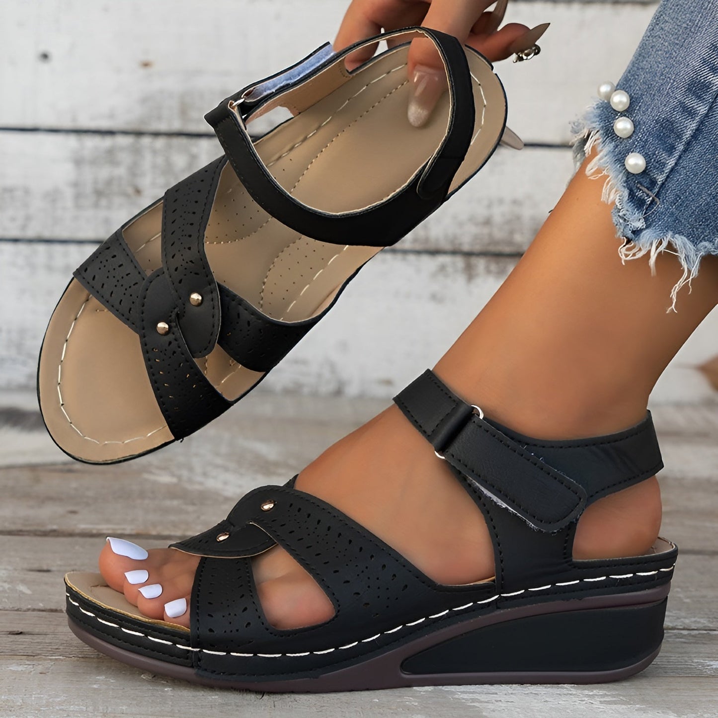Yelena - Comfortabele dames sleehak sandalen met open teen