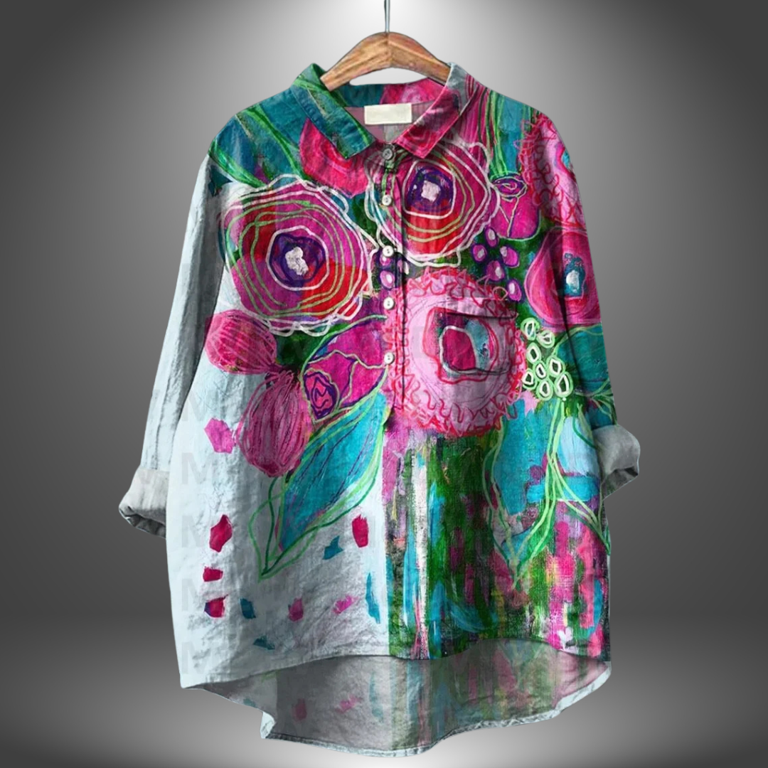 Orsolya - Losvallende damesblouse met kunstzinnige print en kraag