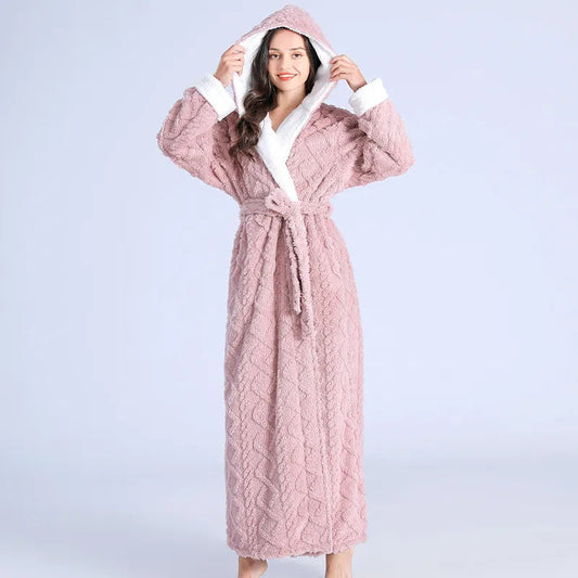 Delora - Knusse fleece badjas met capuchon voor dames
