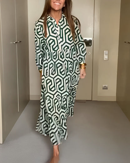 Greta – Maxi-jurk met grafisch doolhofmotief