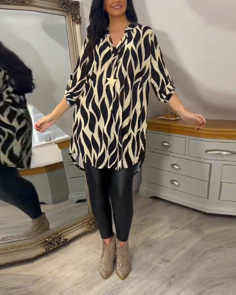 Alana – Luxe tuniek met dynamisch grafisch patroon