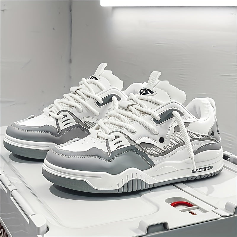 Cuthbert - Lage herensneaker met contrastdetails en sportieve zool