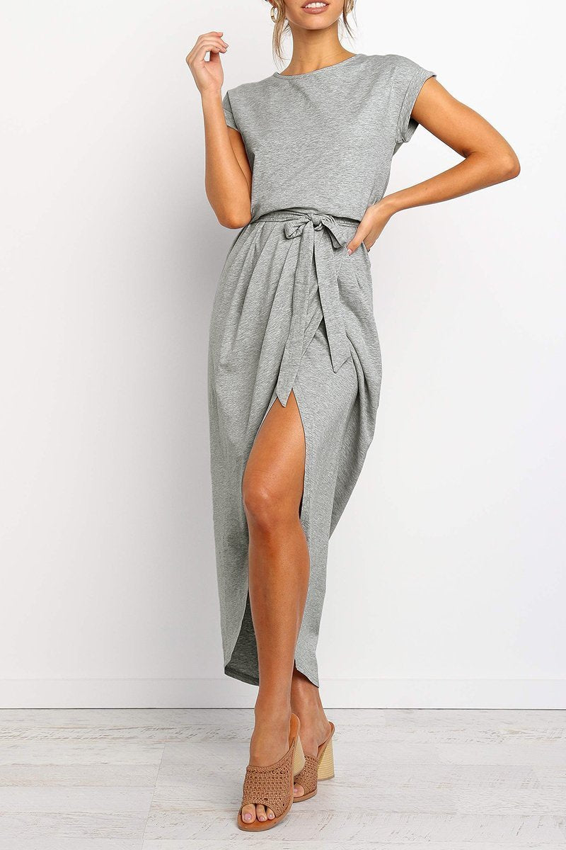Jodie - Dames splitjurk met ceintuur en opgerolde mouwen