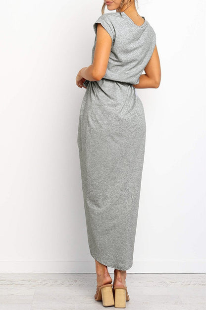 Jodie - Dames splitjurk met ceintuur en opgerolde mouwen