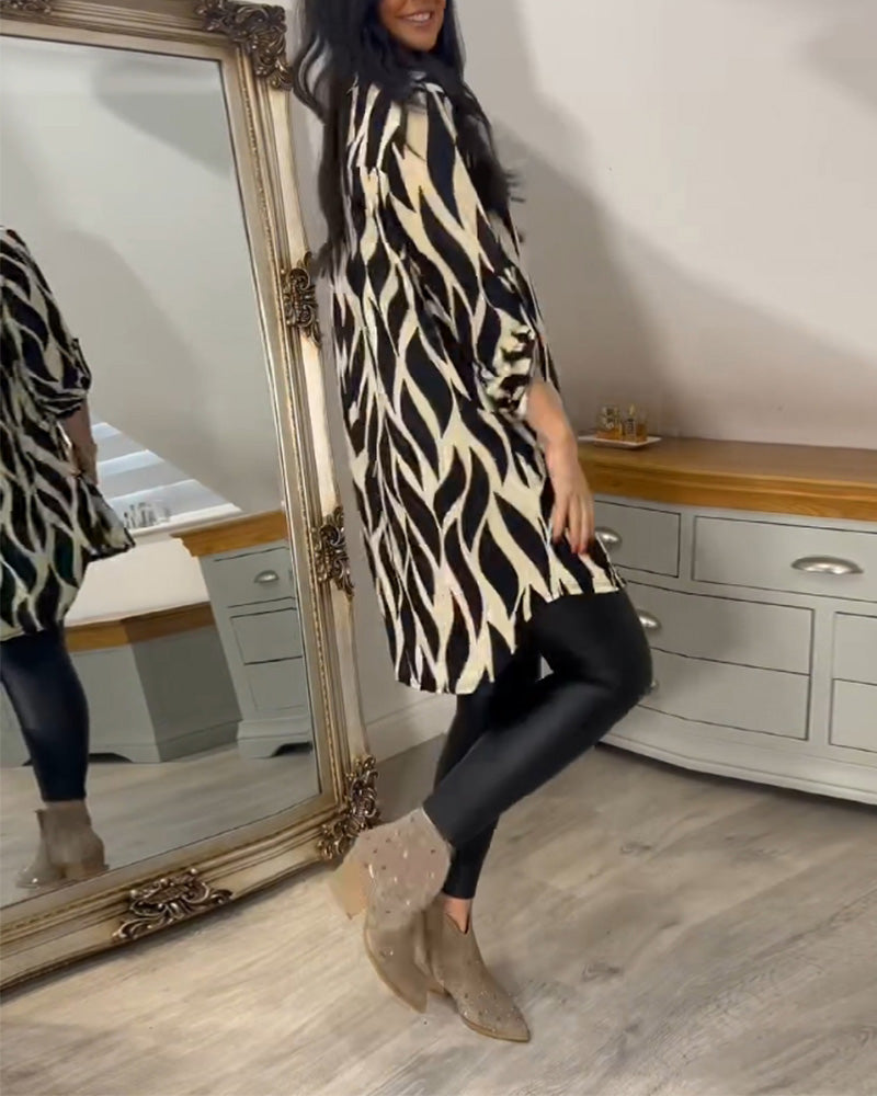 Alana – Luxe tuniek met dynamisch grafisch patroon