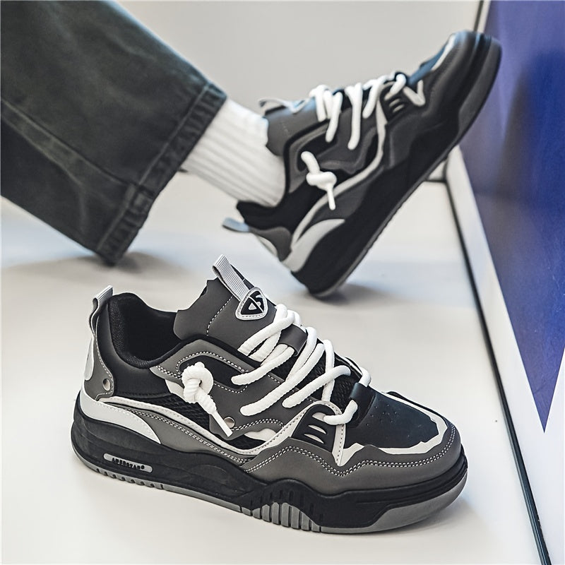 Cuthbert - Lage herensneaker met contrastdetails en sportieve zool