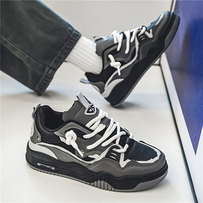 Cuthbert - Lage herensneaker met contrastdetails en sportieve zool