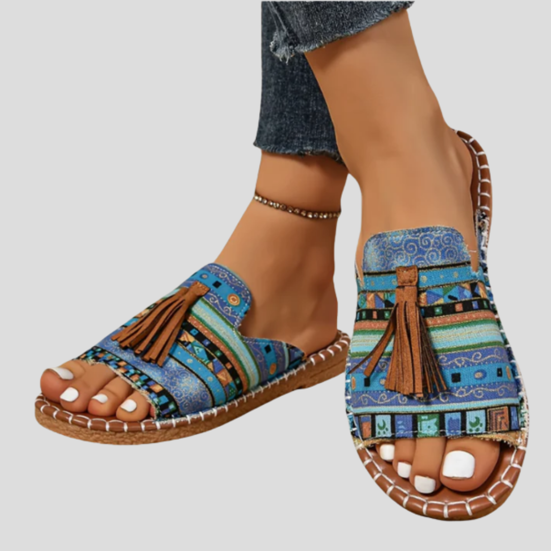 Carole - Dames sandalen met sierkwastje en handgestikte zool