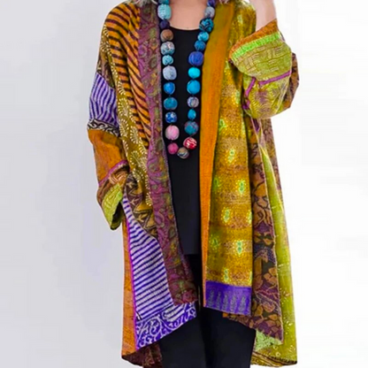 Lorena – Losvallende kimono voor dames met kleurrijke etnische print