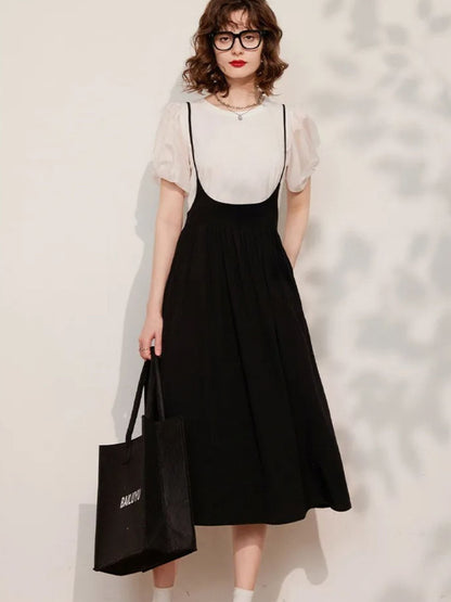 Lidia – Dames set met pofmouwtop en midirok met bandjes