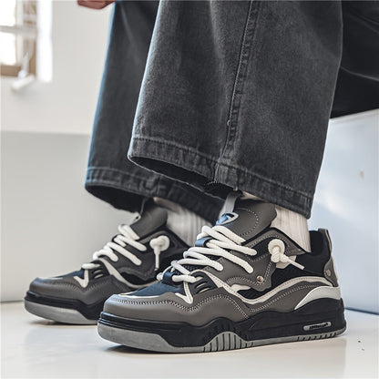 Cuthbert - Lage herensneaker met contrastdetails en sportieve zool