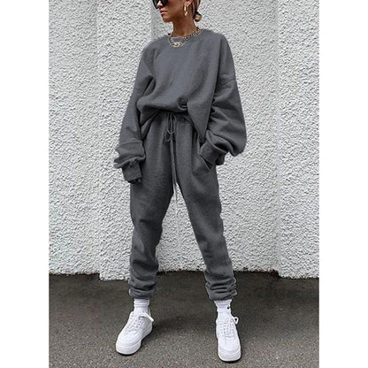 Dior - Tweestuks lounge set met oversized sweatshirt en broek met trekkoord