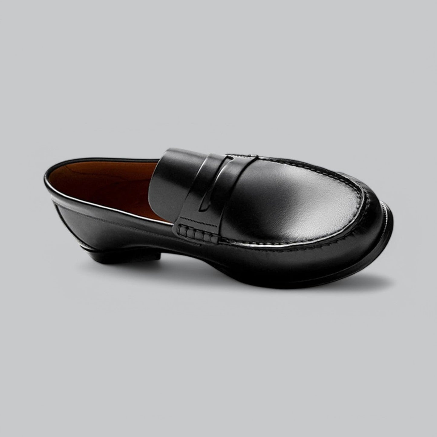 Tancred - Herenloafers met strakke belijning en klassieke afwerking